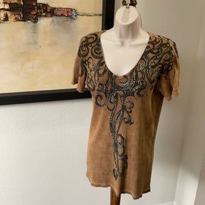 LOCAL ribbed embellished tee.. gorgeous Sz Lrg